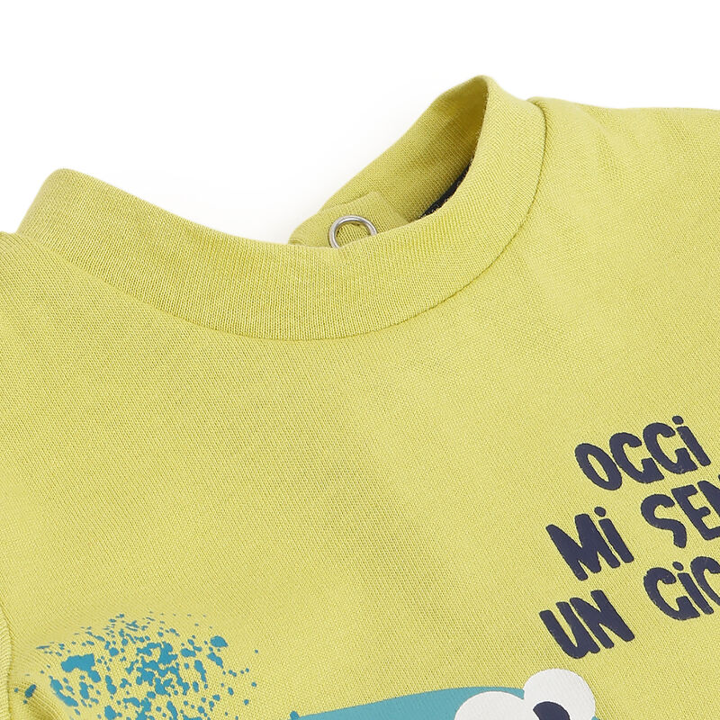 Boys Light Green Printed Outfit with Short Pants image number 4